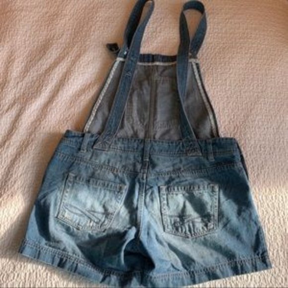 Women’s Overall Shorts - Picture 3 of 6